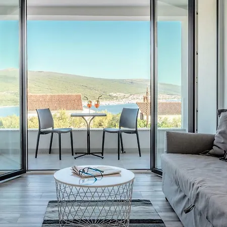 Vila Sun & Sea With A View Kornić