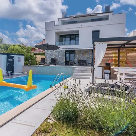 Villa Sun & Sea With A View *