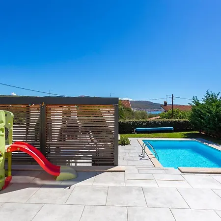 Villa Sun & Sea With A View