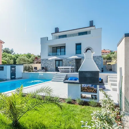 Sun & Sea With A View Villa Kornić