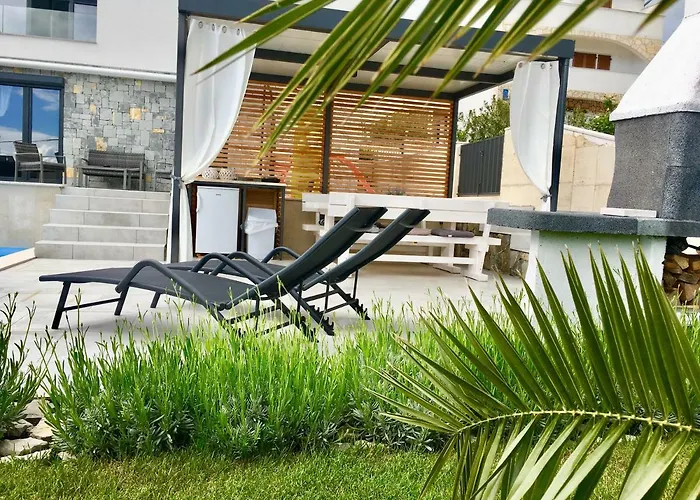 Sun & Sea With A View Βίλα