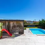 Вилла Sun & Sea With A View
